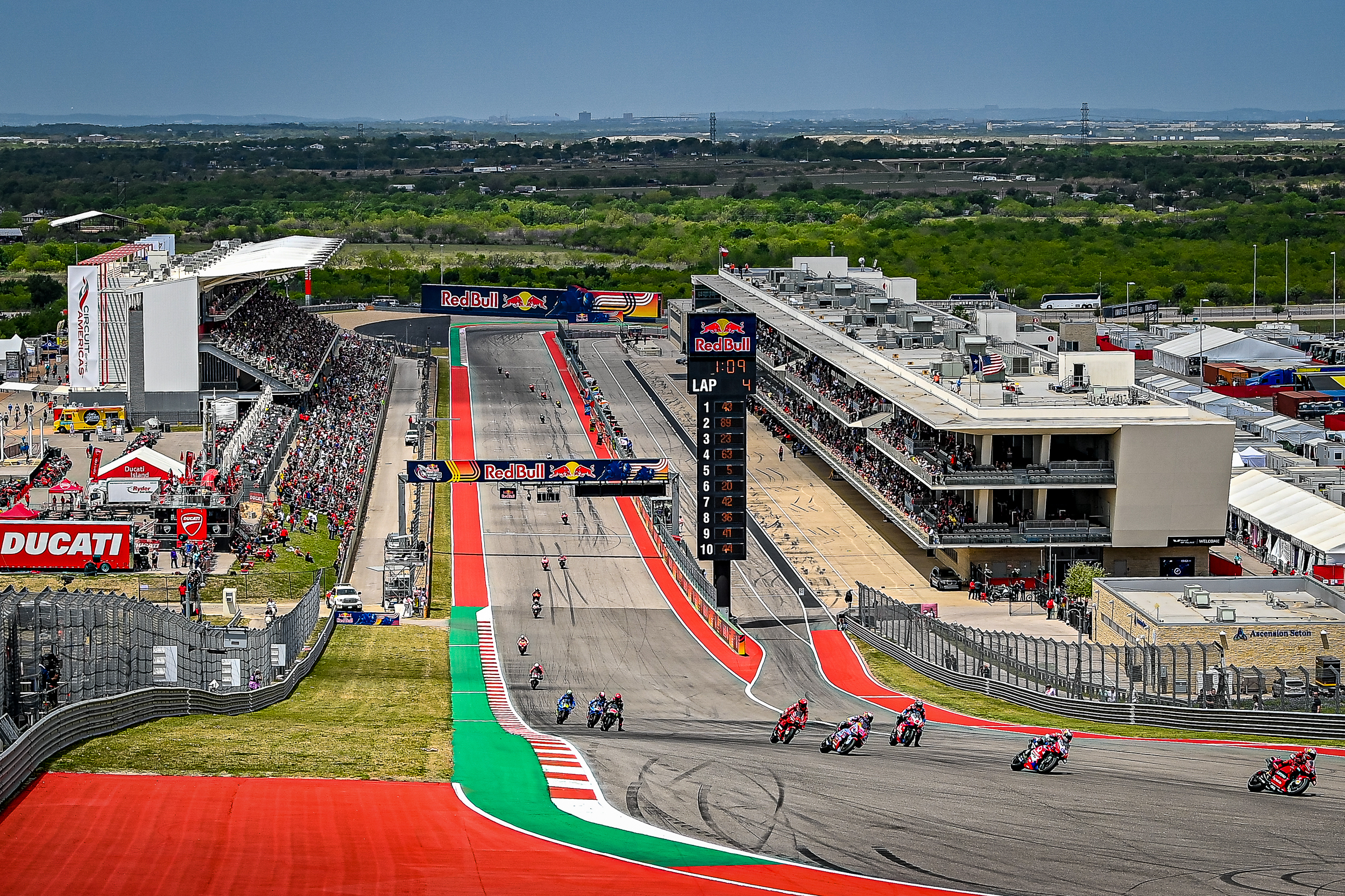 What you might have missed from a busy Thursday in Austin!