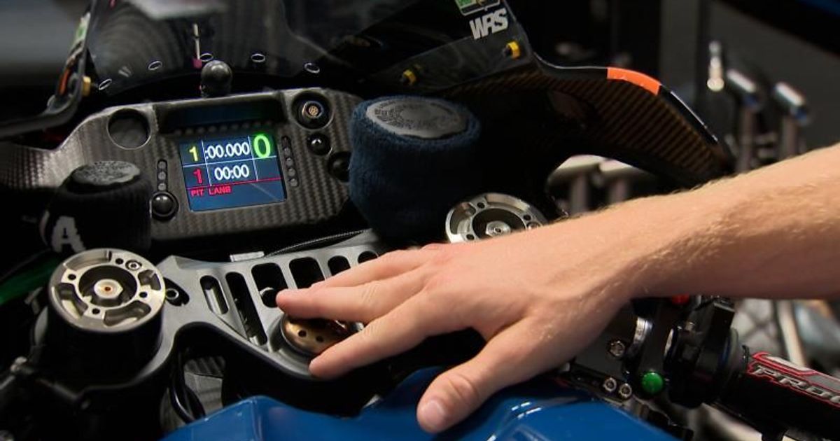 MotoGP™ Rules & Regs Dashboard warnings