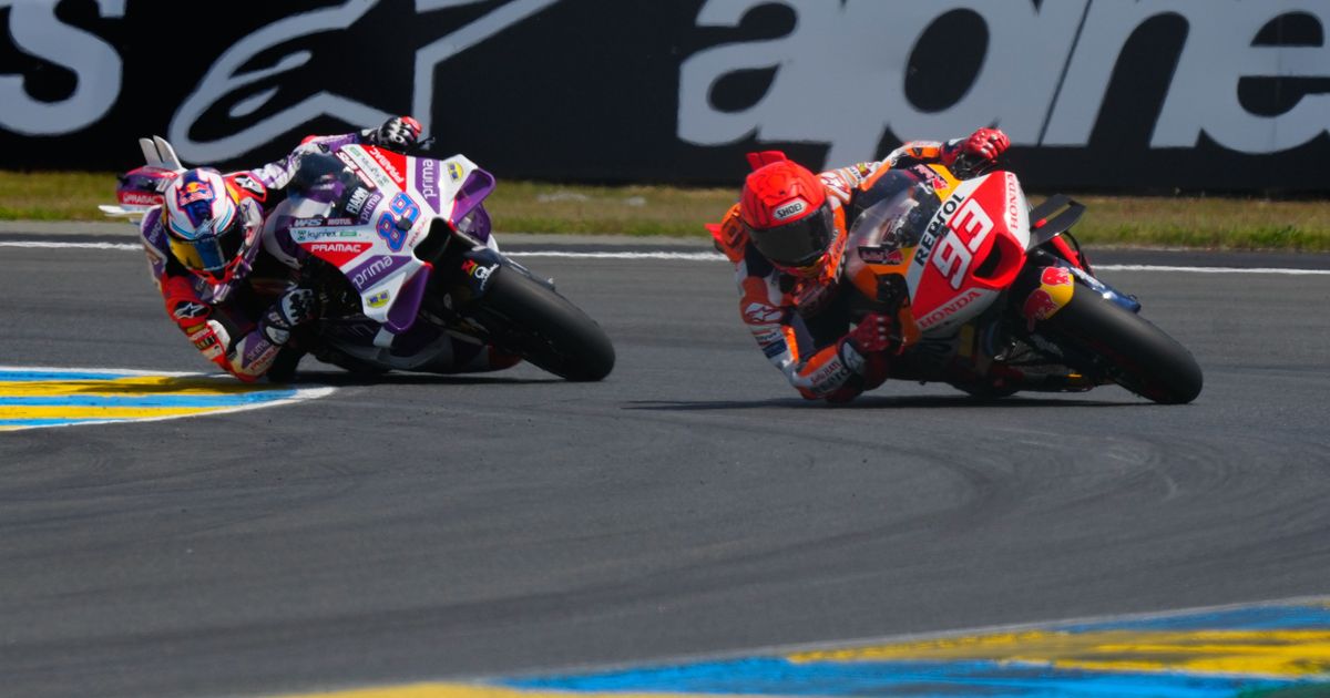 Martin Vs M Marquez You Always Improve Battling With Him