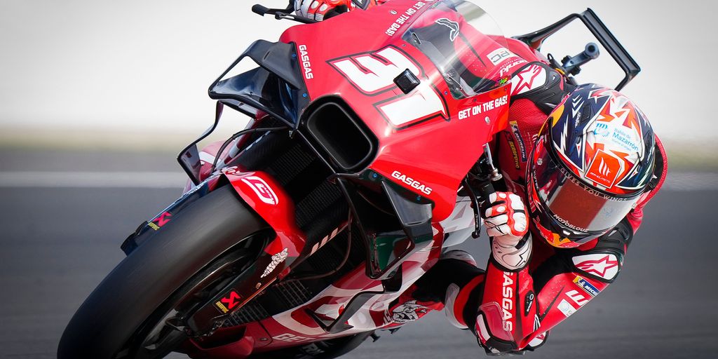 31: Acosta unveils MotoGP™ number - Vimarsana News