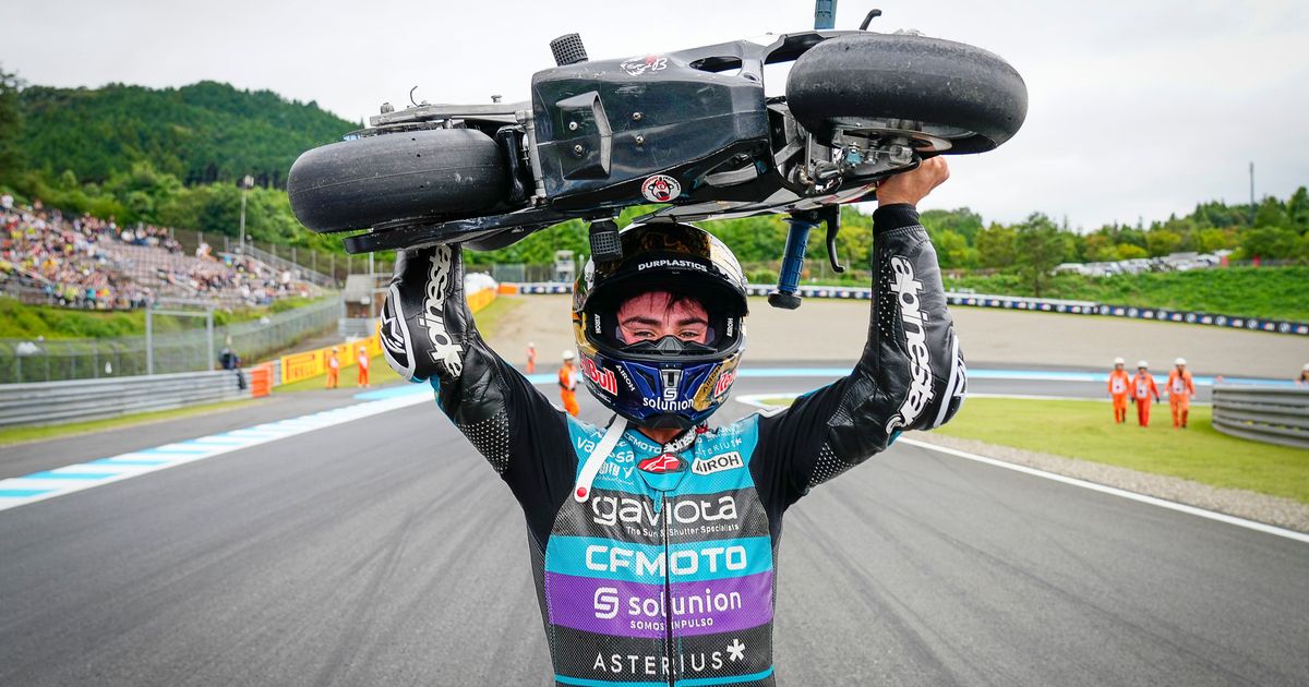BabyGoat Alonso crowned 2024 Moto3™ World Champion