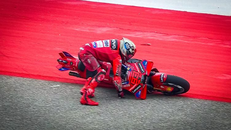 https://resources.motogp.pulselive.com/photo-resources/2025/03/30/2f2ee086-86b0-4ac1-851d-3c367c23b84e/vlcsnap-2025-03-30-21h40m14s180.png.webp.webp?width=752