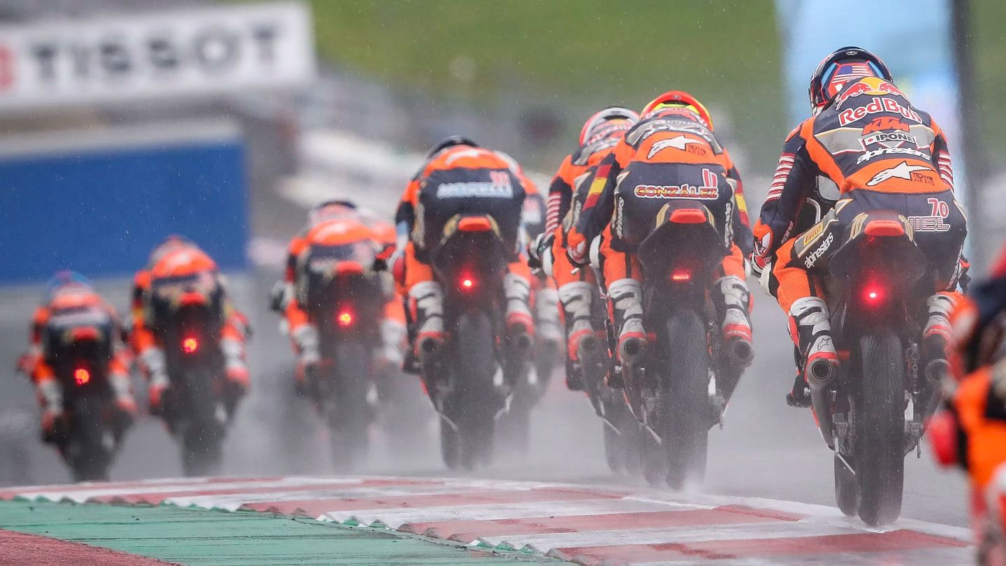 Red Bull Rookies Cup』～ブライアン・ウリアルテがダブルウィン