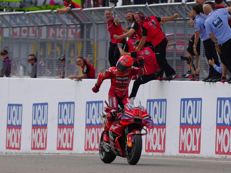 Teaser CatalanGP