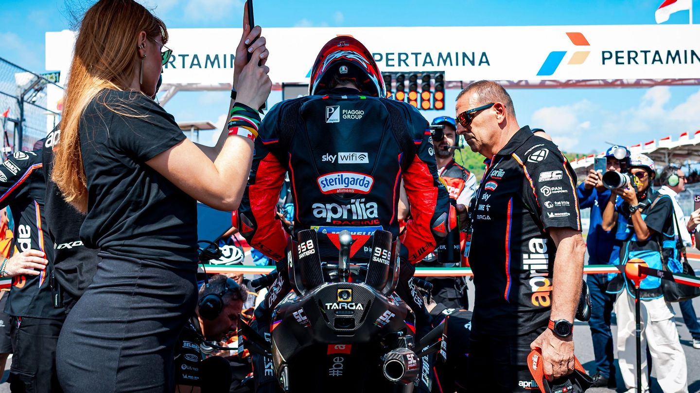 お値下げ‼︎ MARCO BIANCHINI スタードット☆スコットクラブ マイクロストラテジー、ビットコイン急落で