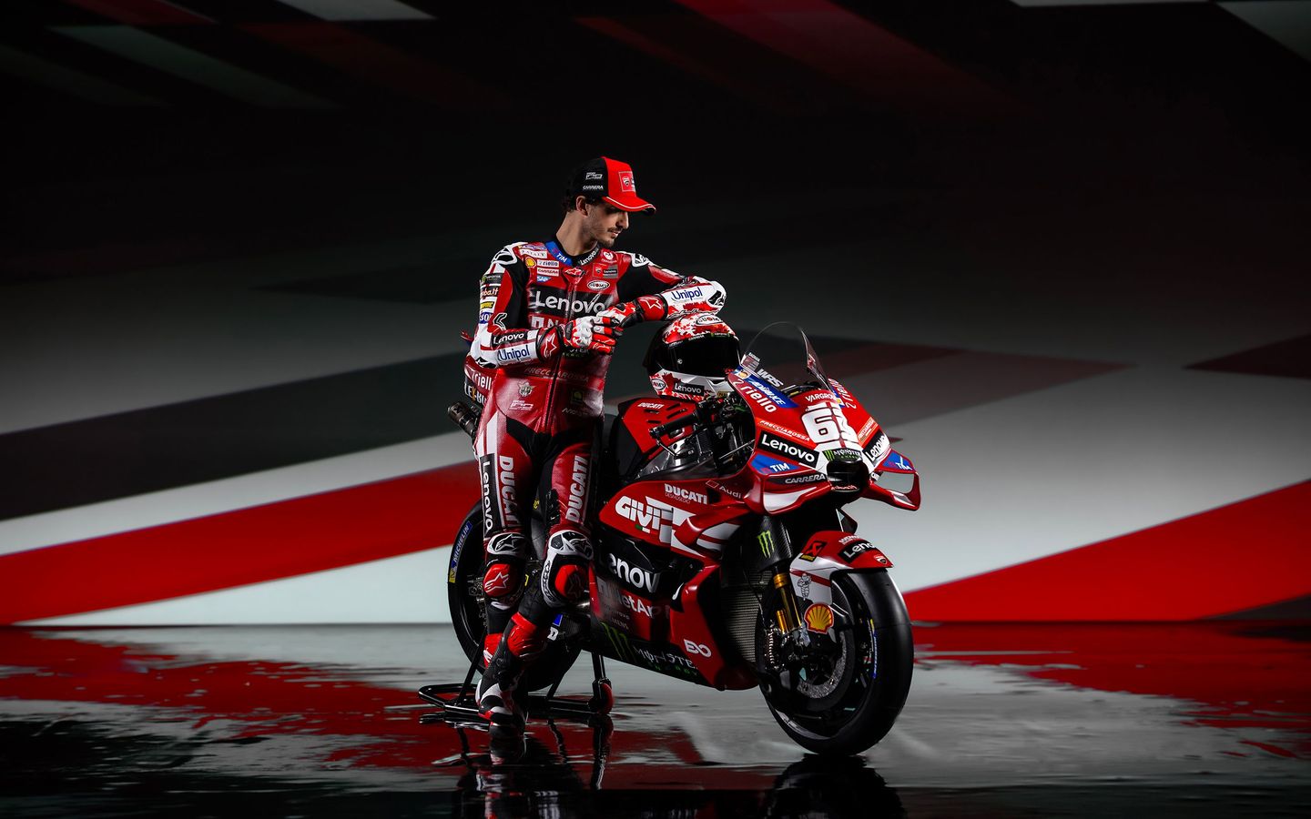 Ducati 公布全新塗裝-慶祝百年里程碑3800|小老婆汽機車資訊網
