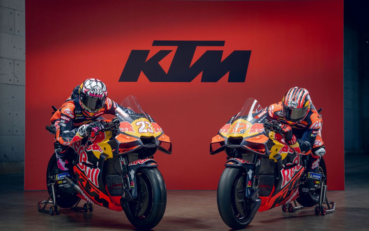 Red Bull KTM Factory Racing與Tech3發表2026塗裝1941|小老婆汽機車資訊網