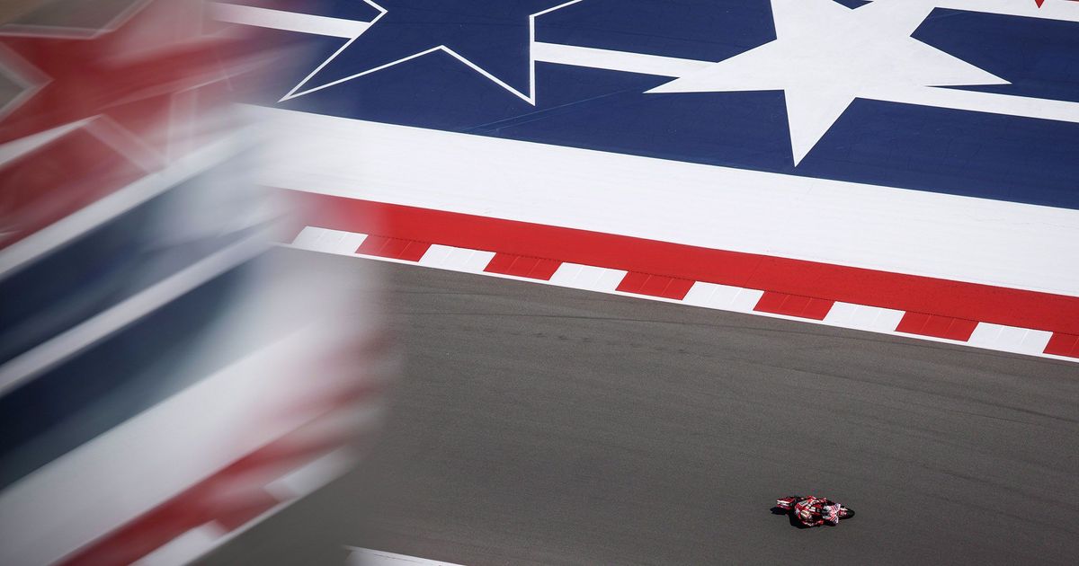 HIGHLIGHTS: Marc Marquez delivers early COTA statement