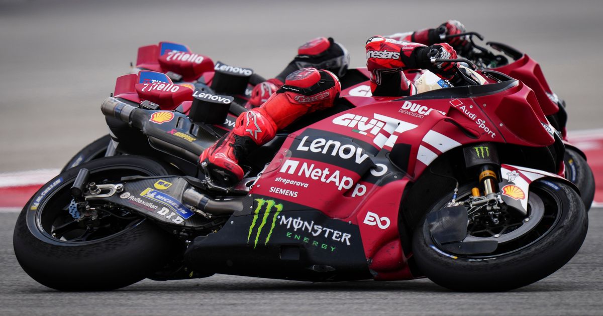 Why Do MotoGP Bikes Use Carbon Brakes?